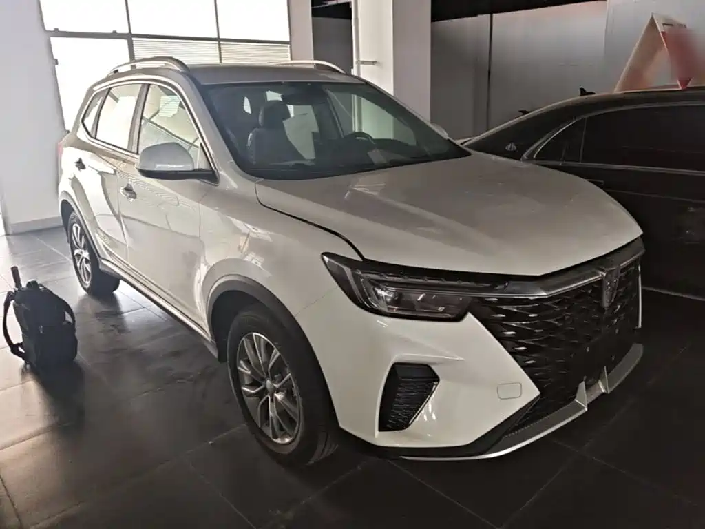 Roewe RX5 2025 2023 PLUS 330TGI Automatic Trend-leading Smart Benefit Edition