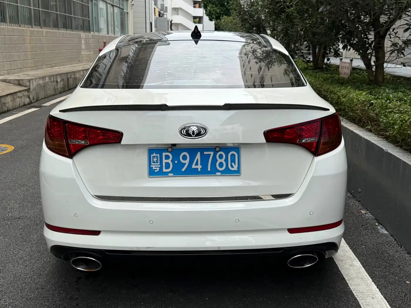 Kia K5 2012 2012 2.0L Automatic DLX