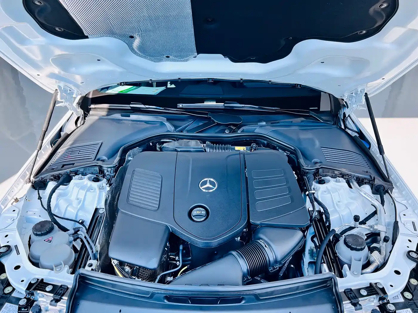 Mercedes-Benz C-Class 2025 Facelift C 260 L Sport Edition фото 27