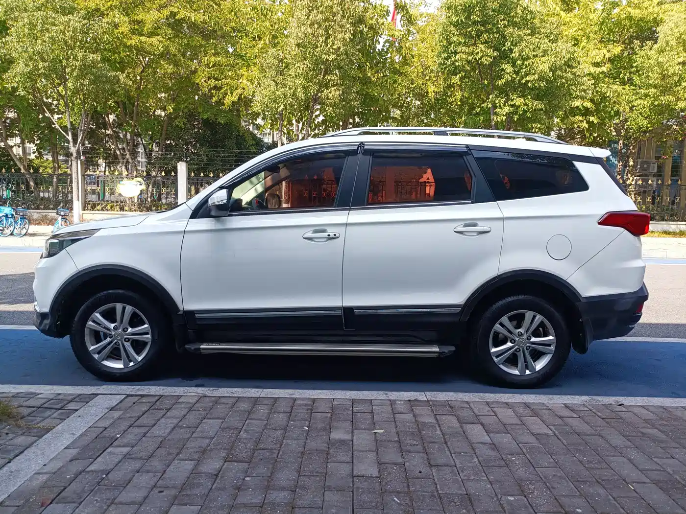 BAIC Huansu S3 2016 2016 S3L 1.5L Manual Premium