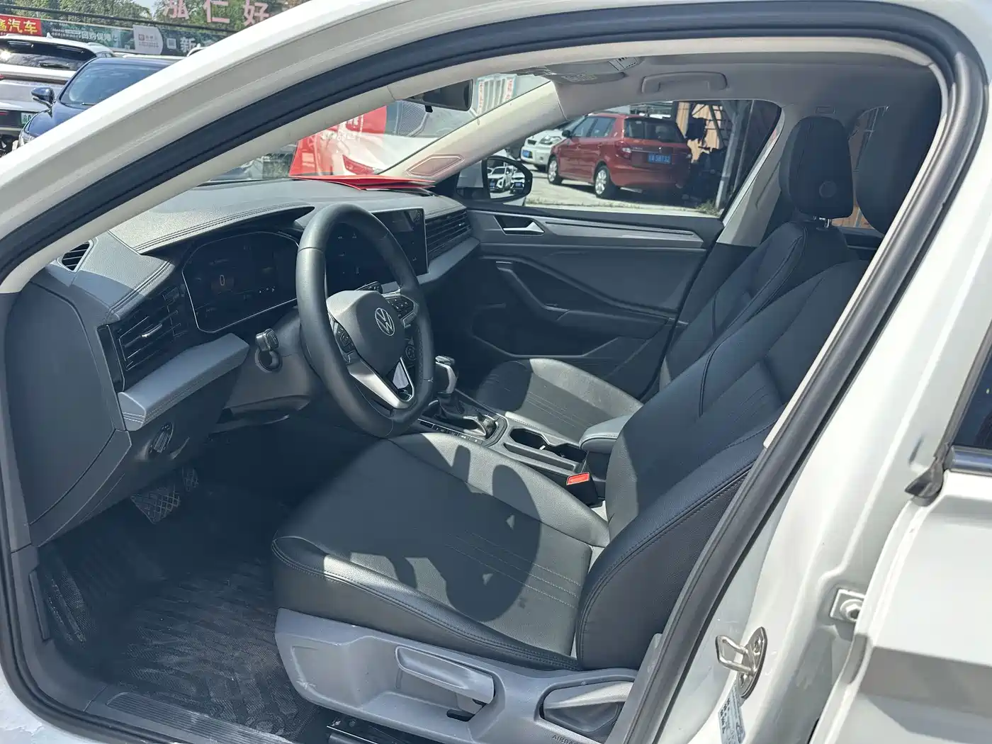 Volkswagen Sagitar, миниатюра 10