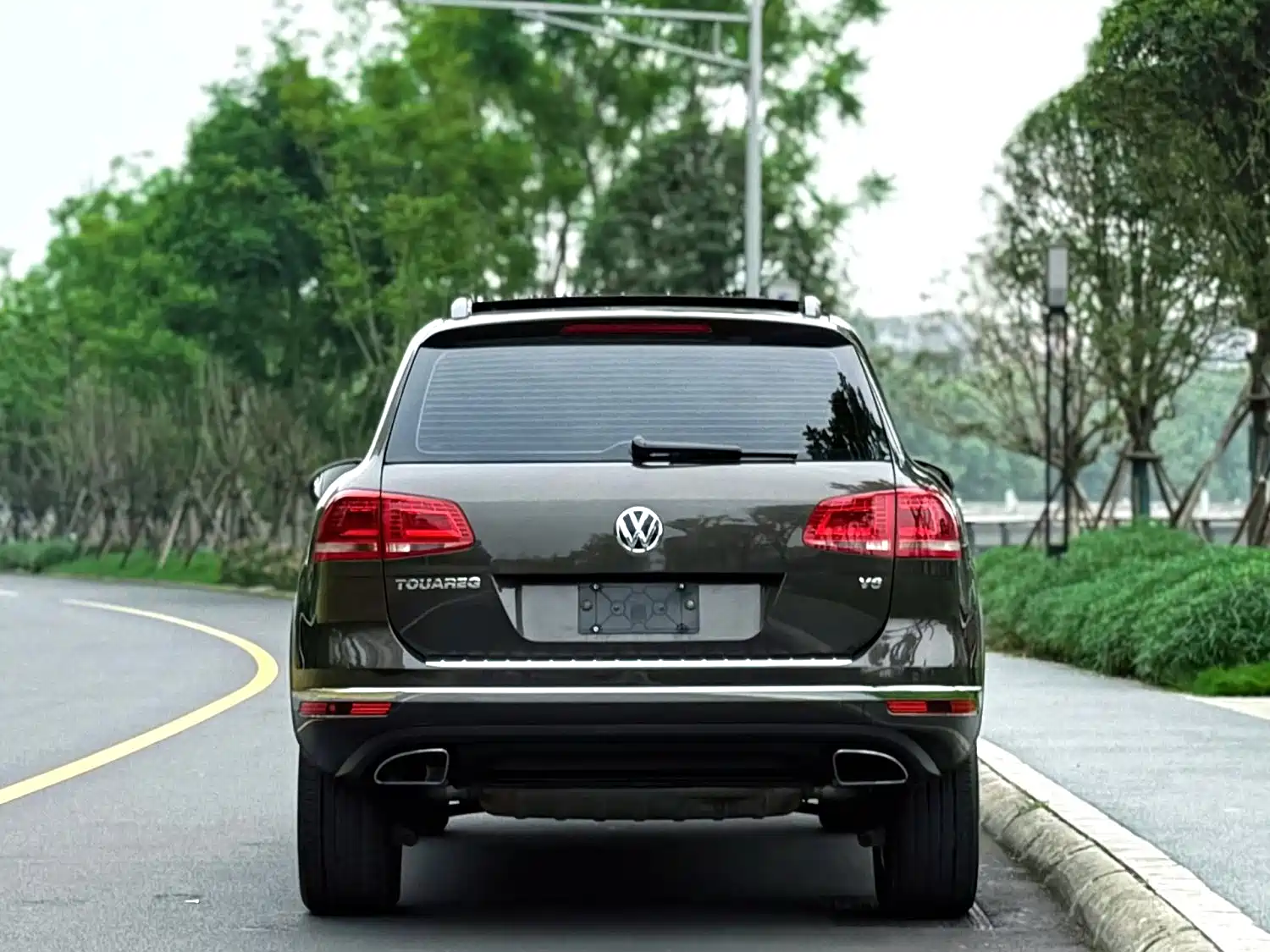 Фото 9 - Volkswagen Touareg
