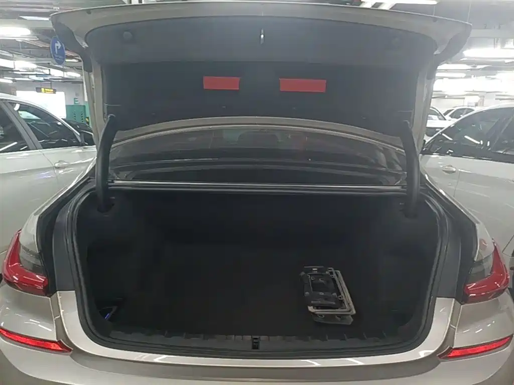 BMW 3 Series 2020 Facelift 325Li M Sport Package фото 19