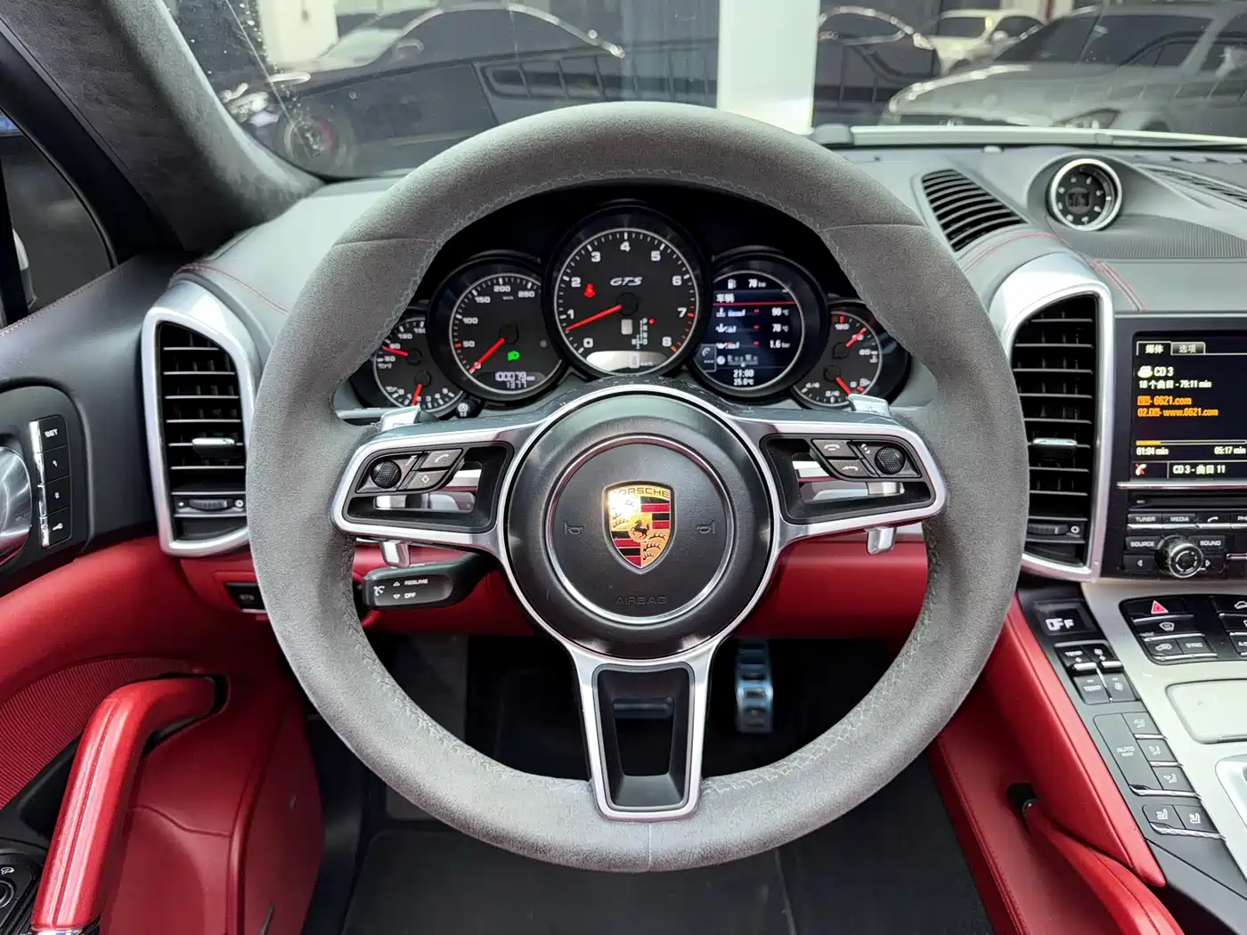 Porsche Cayenne 2015 Cayenne GTS 3.6T фото 15