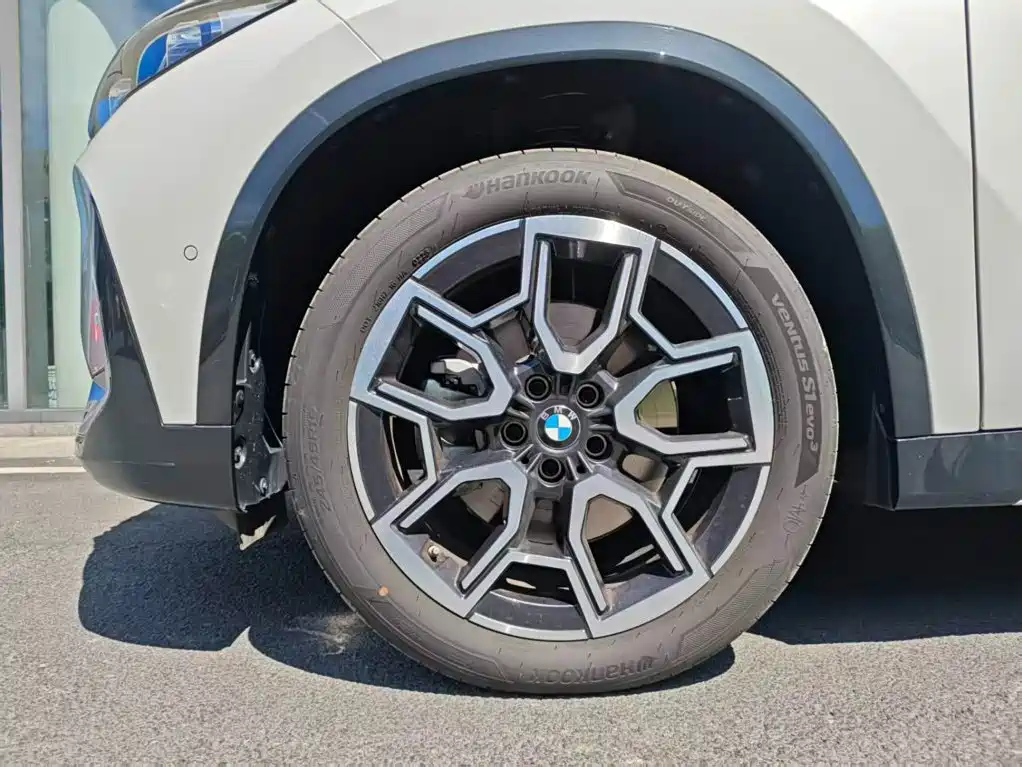 BMW X1 2026 2026 Model Year sDrive25Li X Design Package