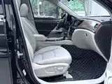 Фото 10 - GAC Trumpchi GS8
