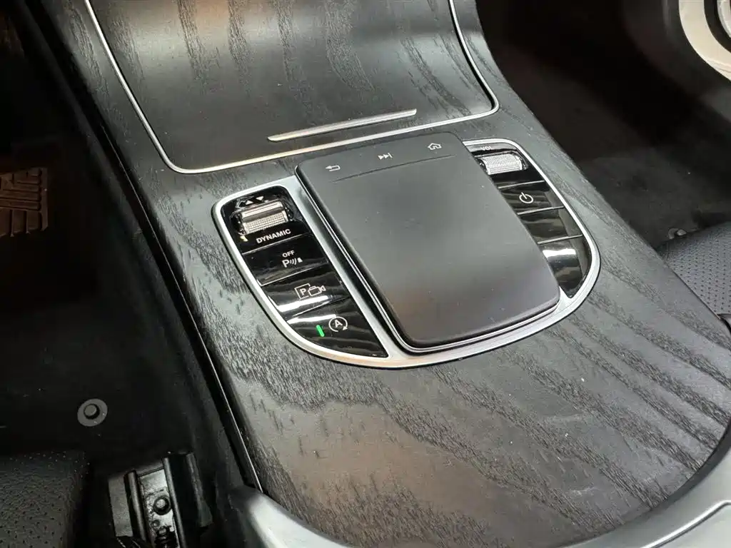 Mercedes-Benz C-Class 2020 Facelift C 260 L Sport фото 16