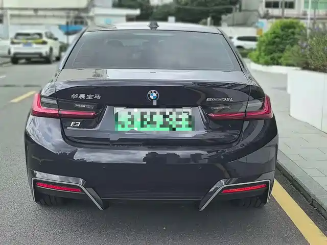 BMW i3 2022 eDrive 35 L — фото 4