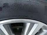 Photo 24 - Lincoln MKX