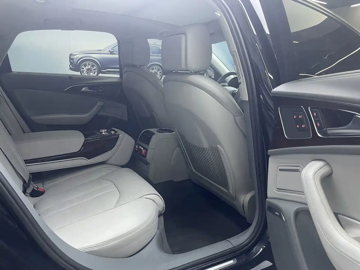 Audi A6L 2014 2014 35 FSI Comfort