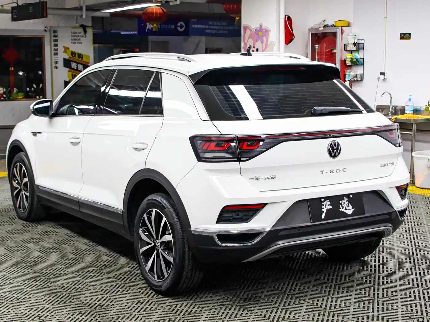 Volkswagen T-ROC 2023 280TSI DSG 2WD Time Edition фото 20