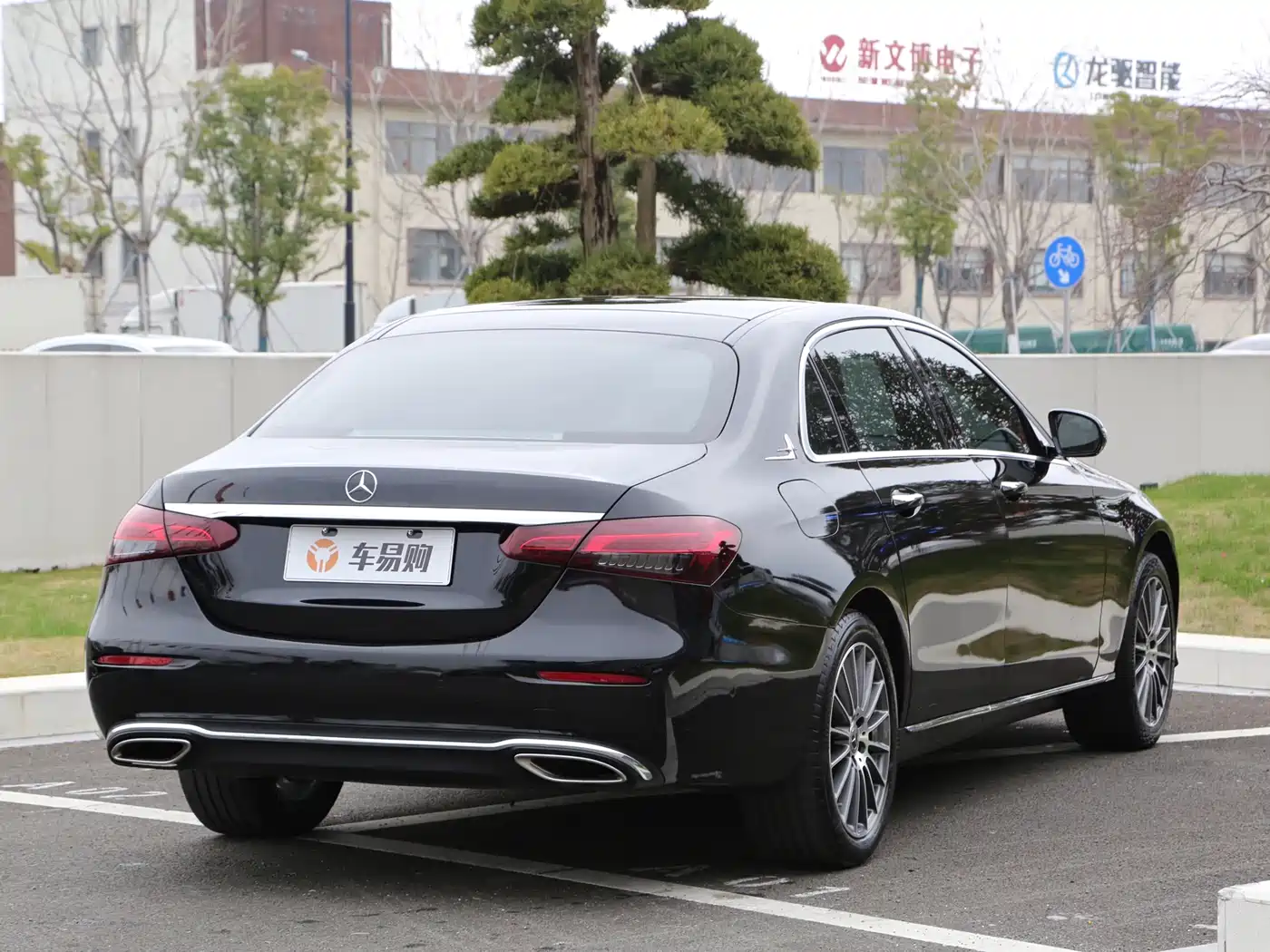 Mercedes-Benz E-Class 2021 E 260 L фото 21