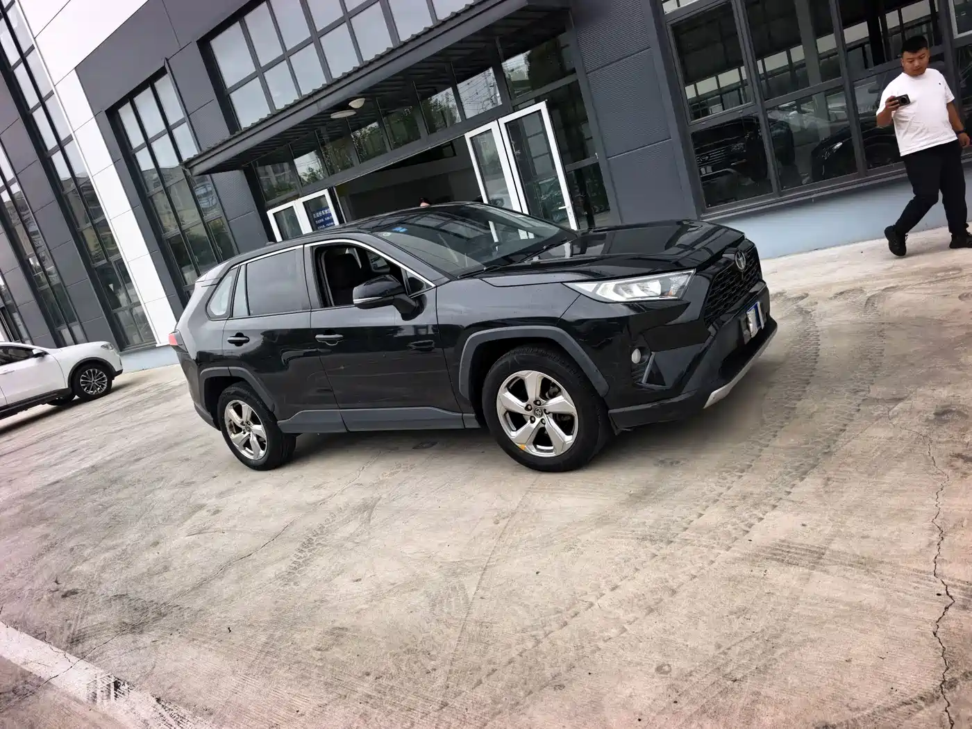 Toyota RAV4 2023 2023 2.0L CVT 2WD Fashion Edition