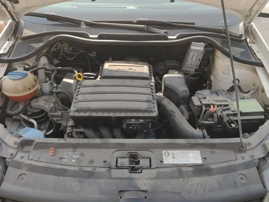 Volkswagen Polo 2014 2014 1.6L Manual Comfort Edition