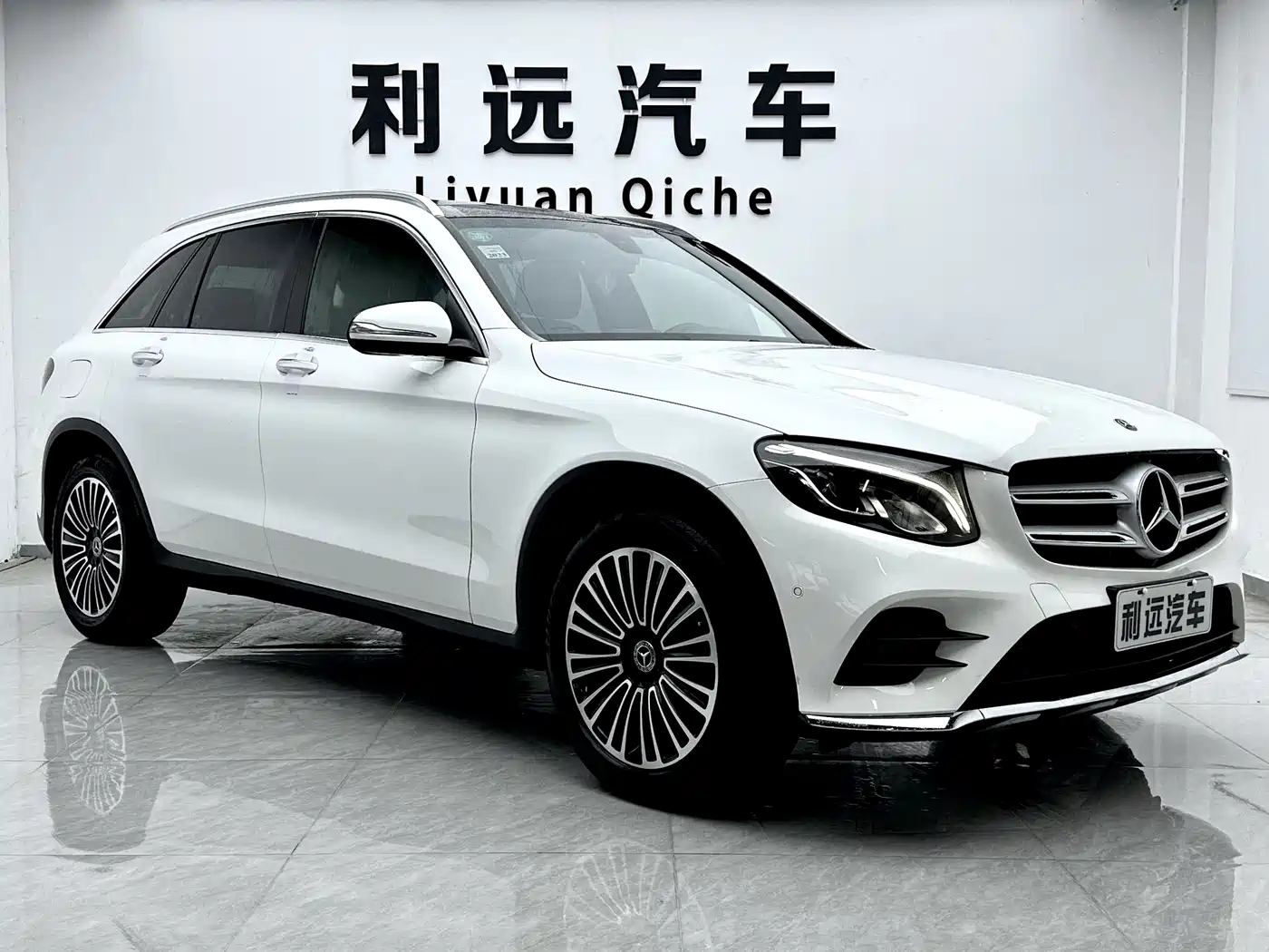 Mercedes-Benz GLC 2019 GLC 260 4MATIC Dynamic фото 2