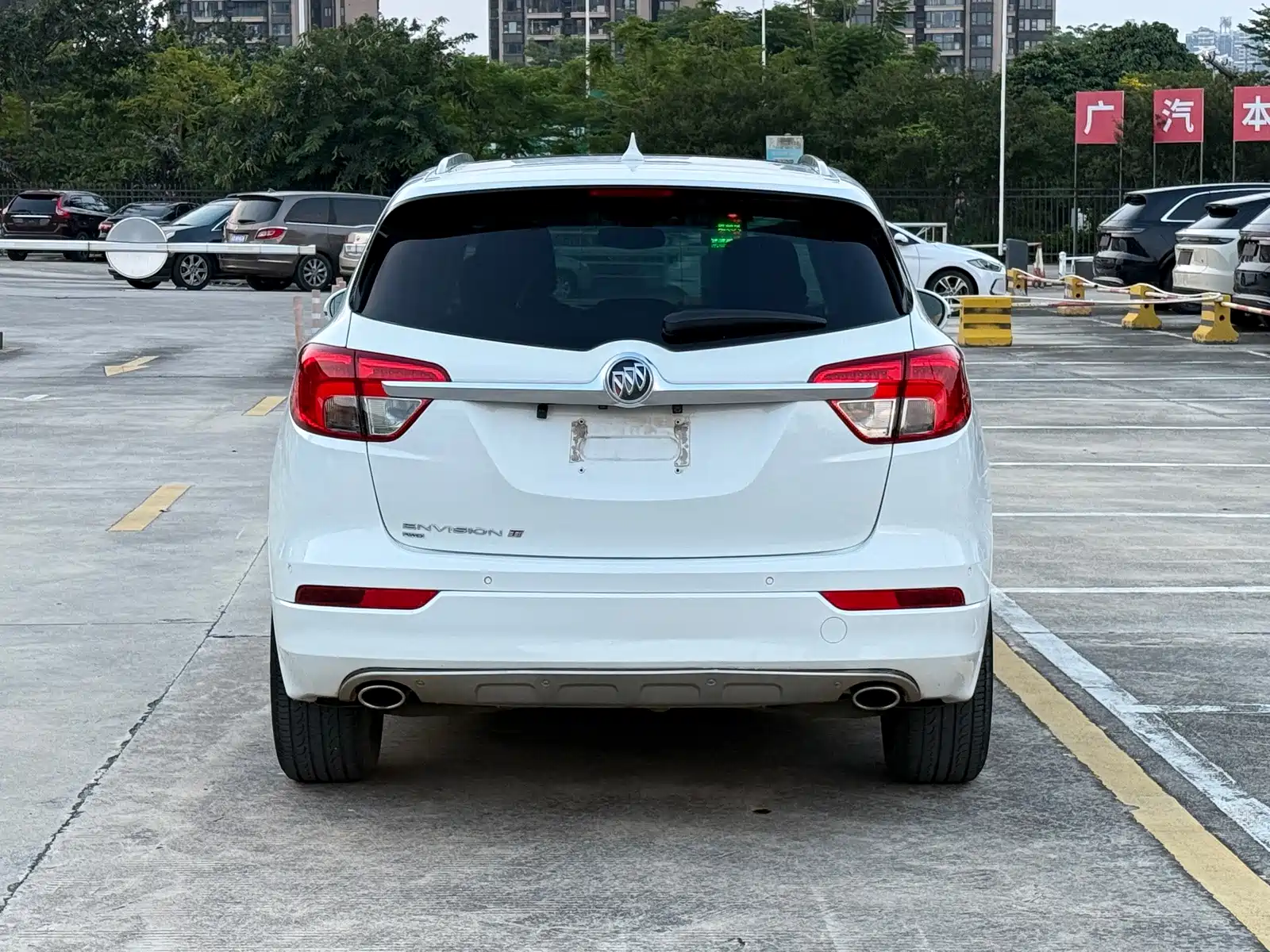 Фото 6 - Buick Envision Plus
