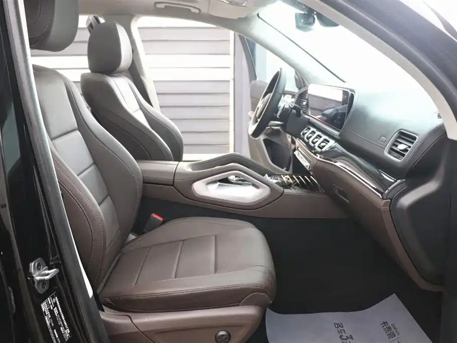 Mercedes-Benz GLS 2022 Second Facelift GLS 450 4MATIC Fashion фото 23