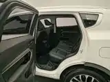 Photo 13 - Haval H6