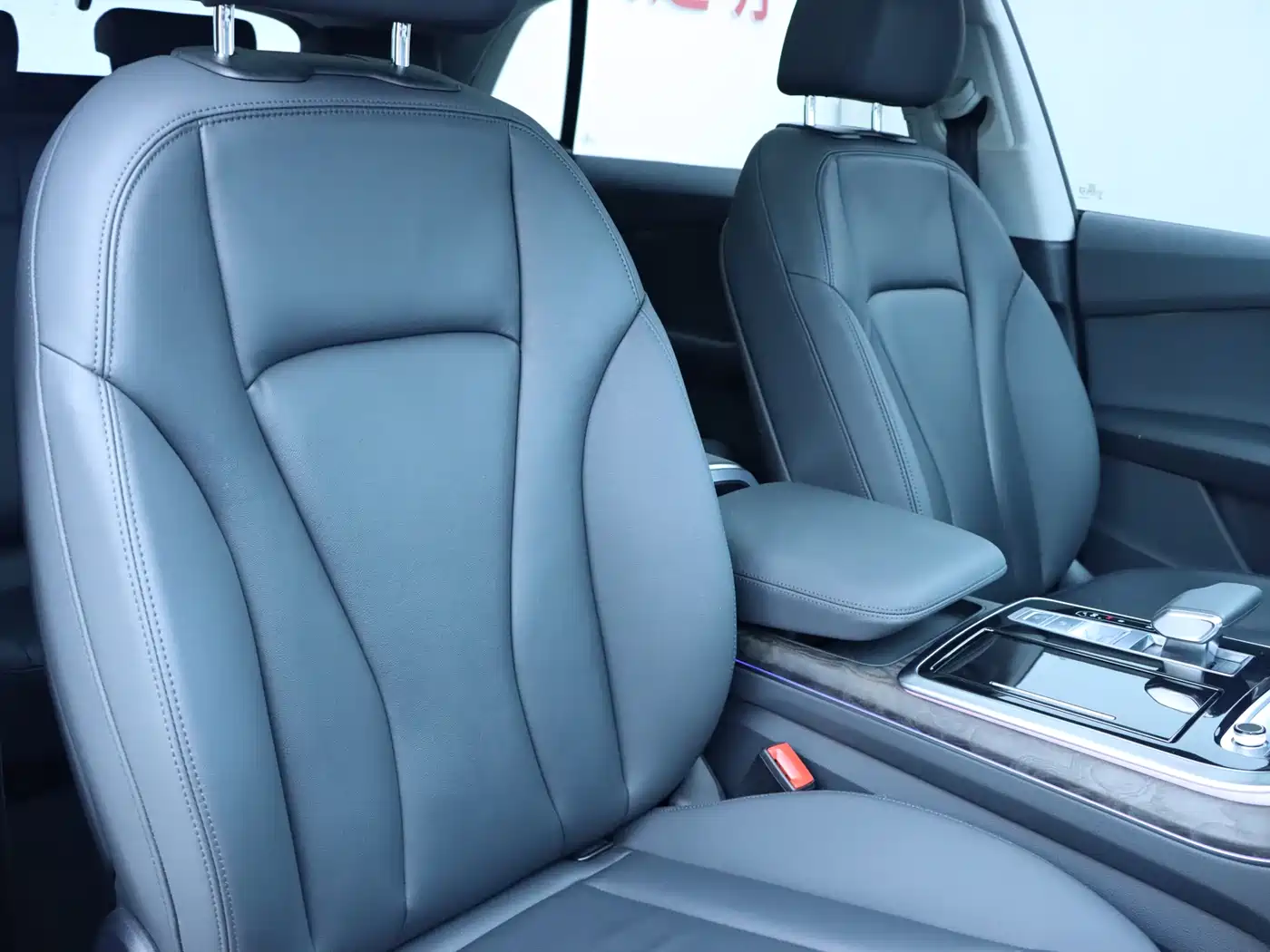 Audi Q8 2019 55 TFSI Luxury Dynamic фото 10