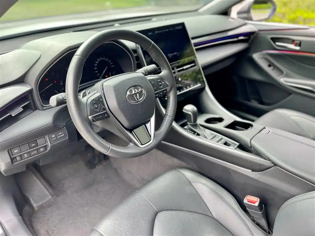 Toyota Avalon 2023 2.5L Luxury Edition фото 22