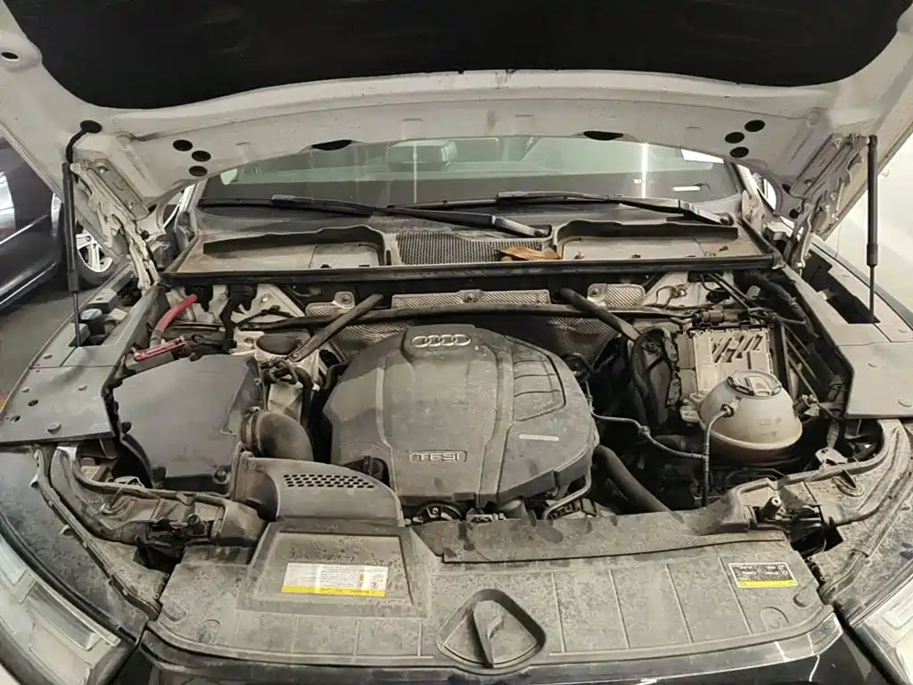 Photo 9 - Audi Q5L