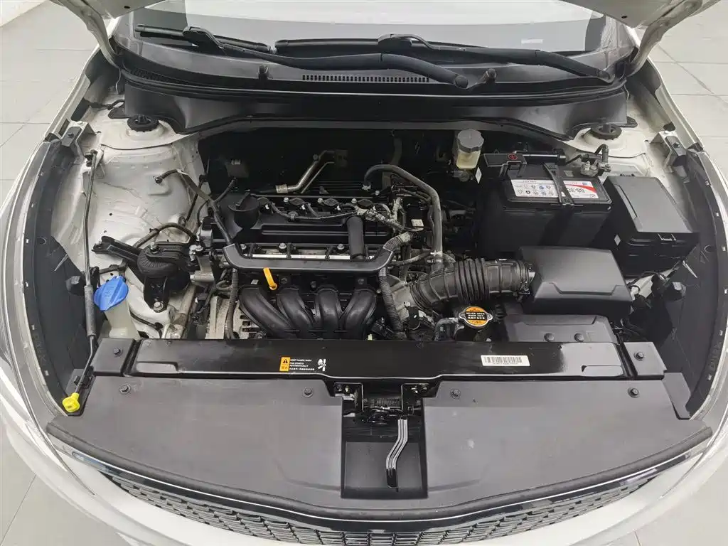KIA K2