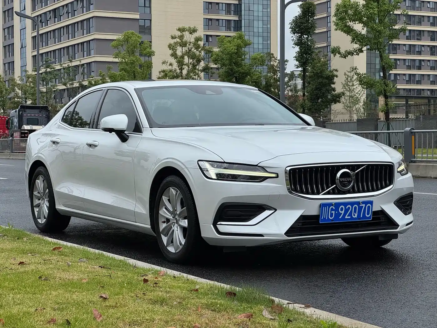 Photo 3 - Volvo S60