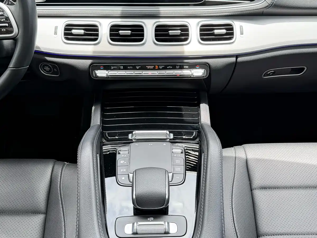 Mercedes-Benz GLE Coupe 2020 GLE 350 4MATIC Coupe SUV Luxury фото 14
