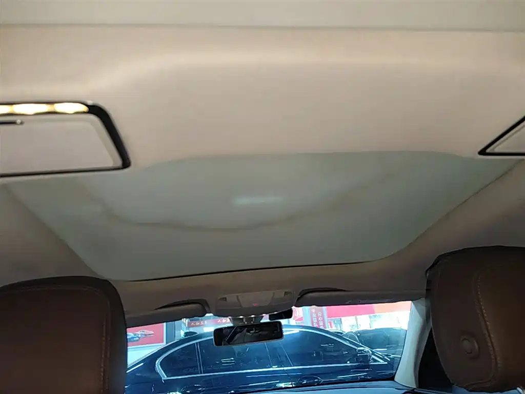 Mercedes-Benz E-Class 2020 E 300 L Luxury Model фото 18