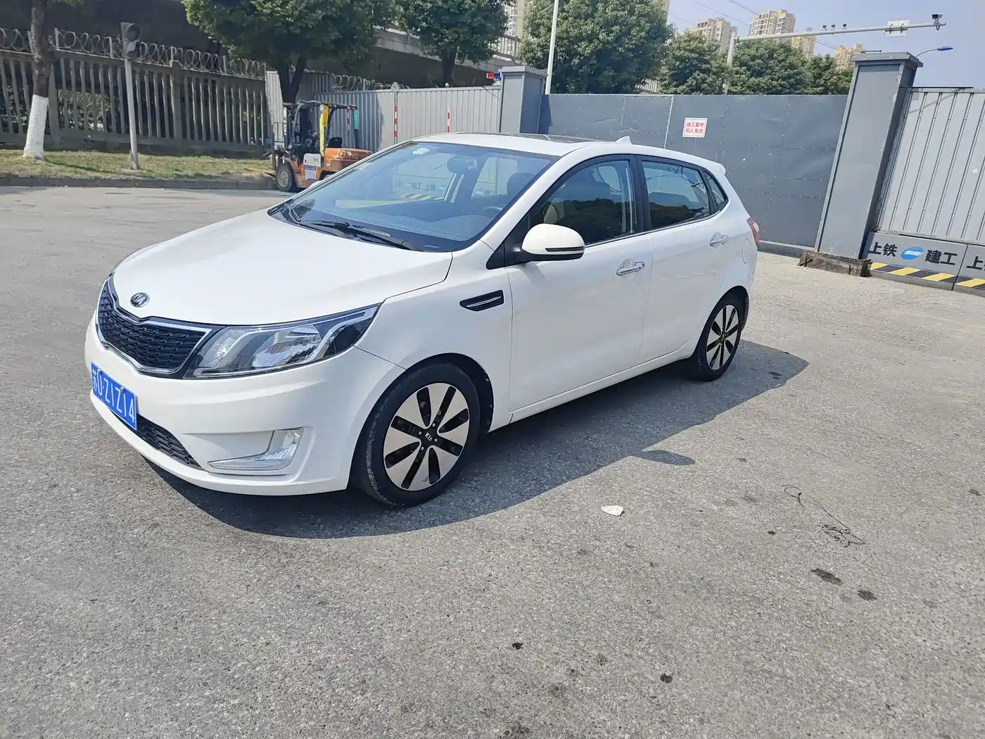Фото 2 - Kia K2