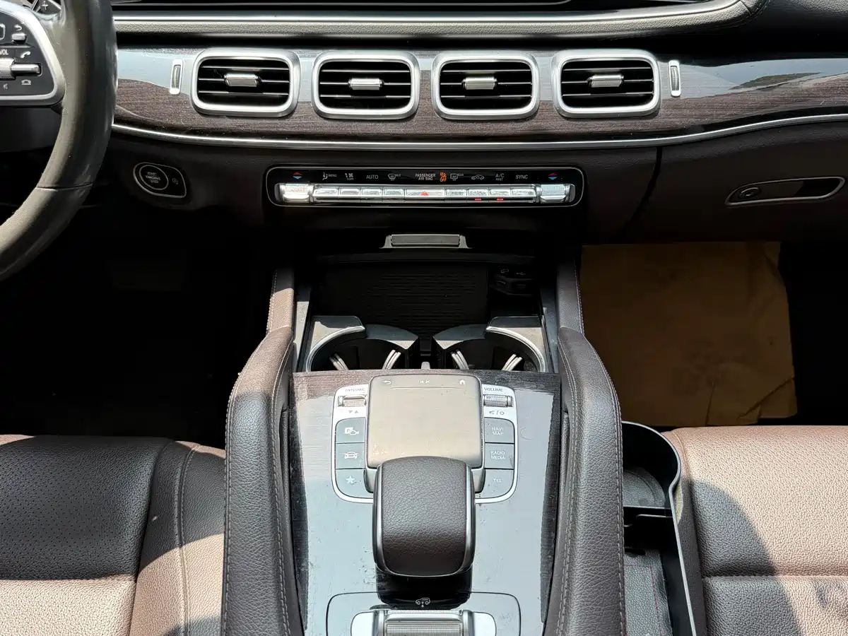 Mercedes-Benz GLE 2020 Facelift GLE 350 4MATIC Fashion Special Edition фото 13
