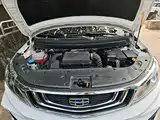 Фото 16 - Geely Vision X3