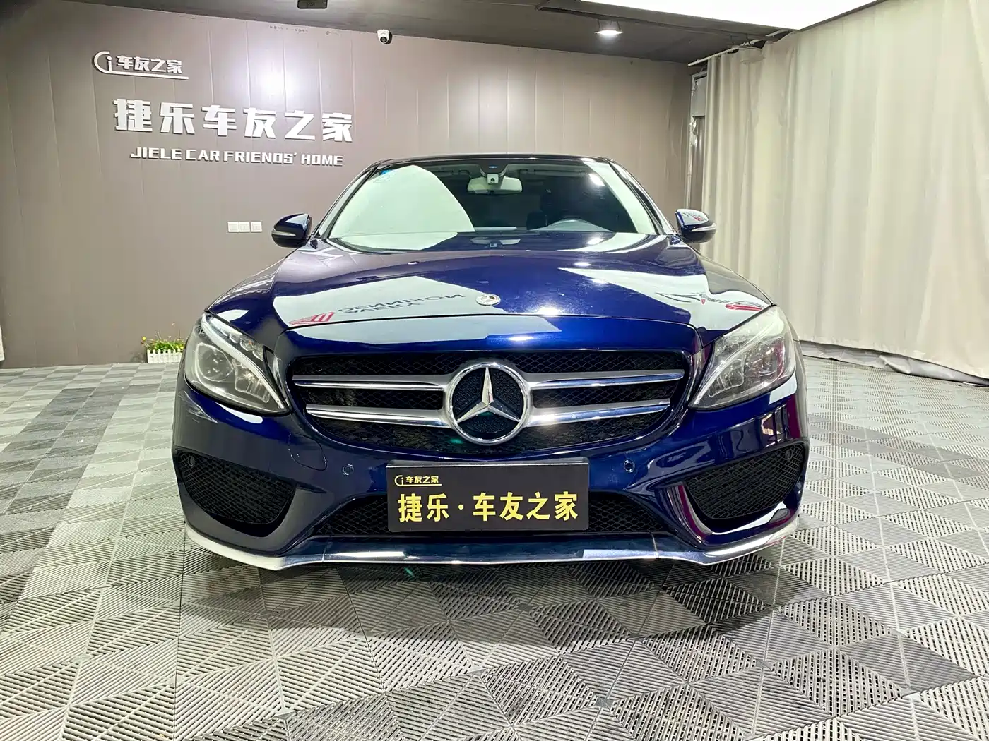 Mercedes-Benz C-Class 2017 Facelift C 200 L Sport Edition фото 2