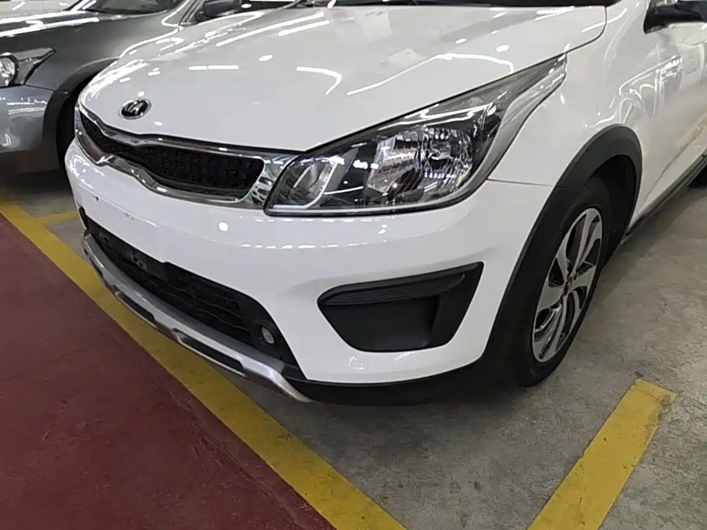 Kia KX CROSS 2018 2017 1.4L AT GLS