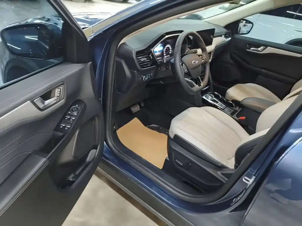 Ford Escape 2024 2024 Model EcoBoost 245 2WD Premium Edition