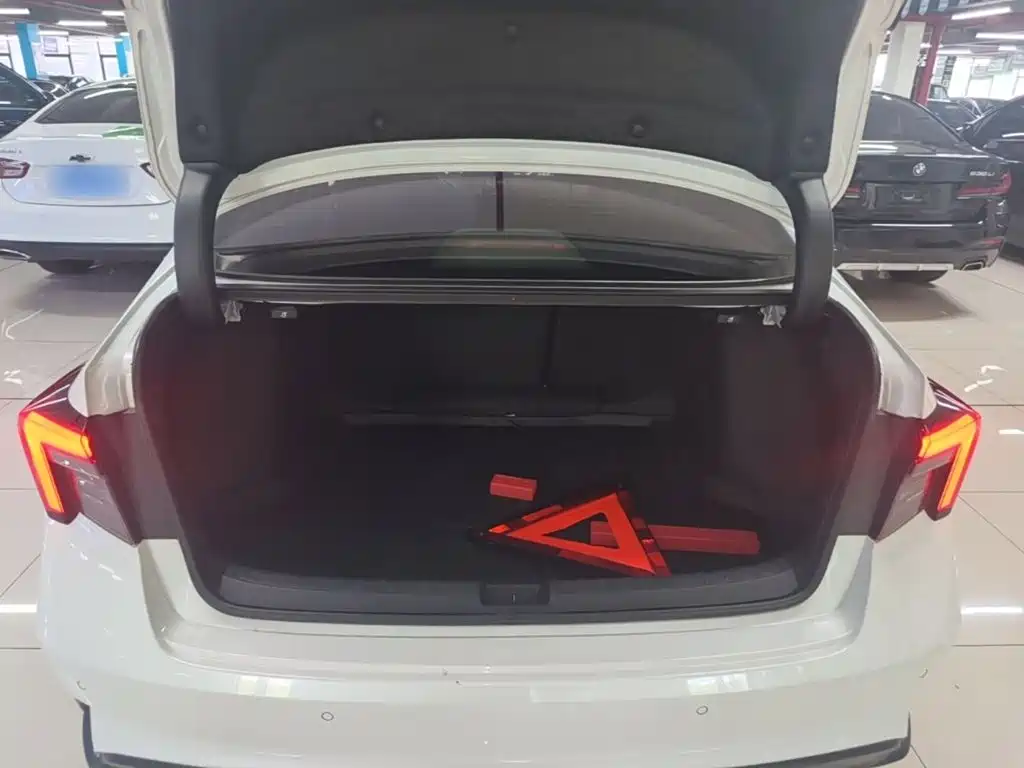 Honda Integra 2023 2023 240TURBO CVT Smart Enjoyment Edition