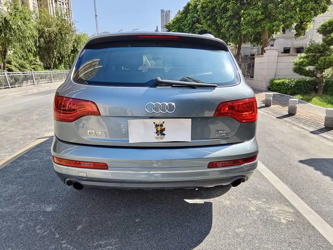 Photo 5 - Audi Q7