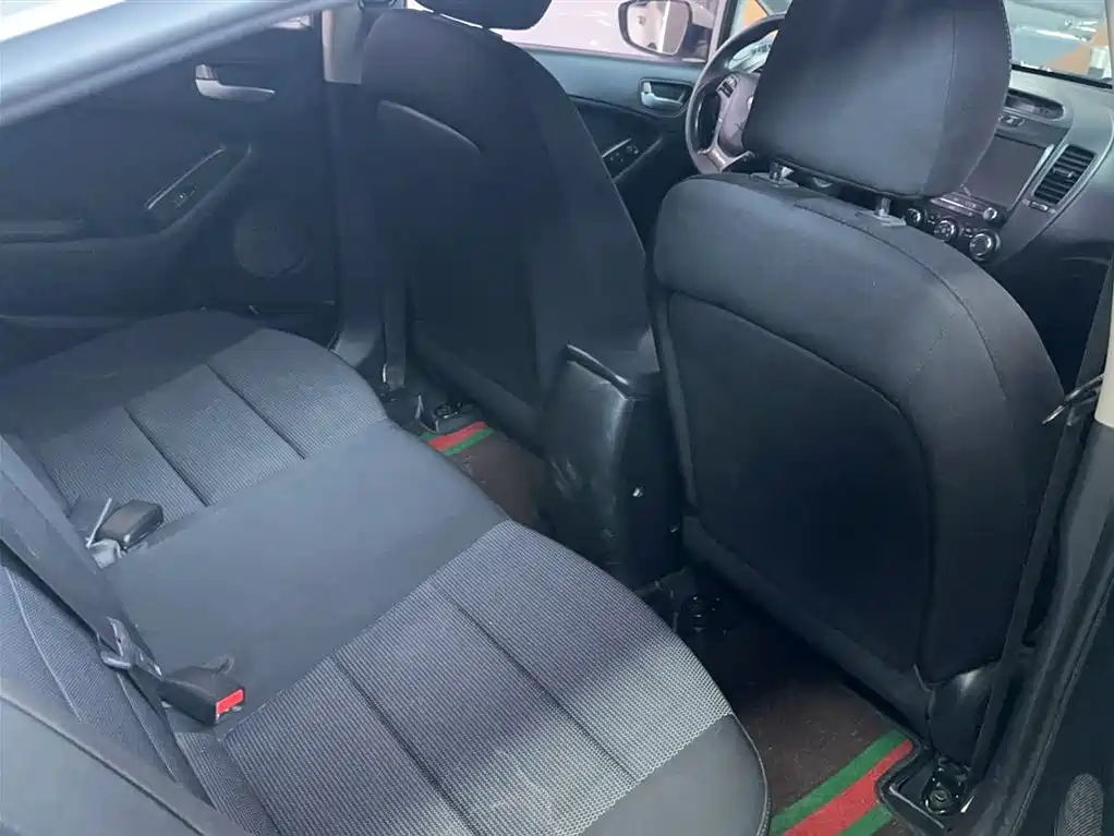 Kia K3 2017 1.6L Automatic 15th Anniversary Special GLS фото 15