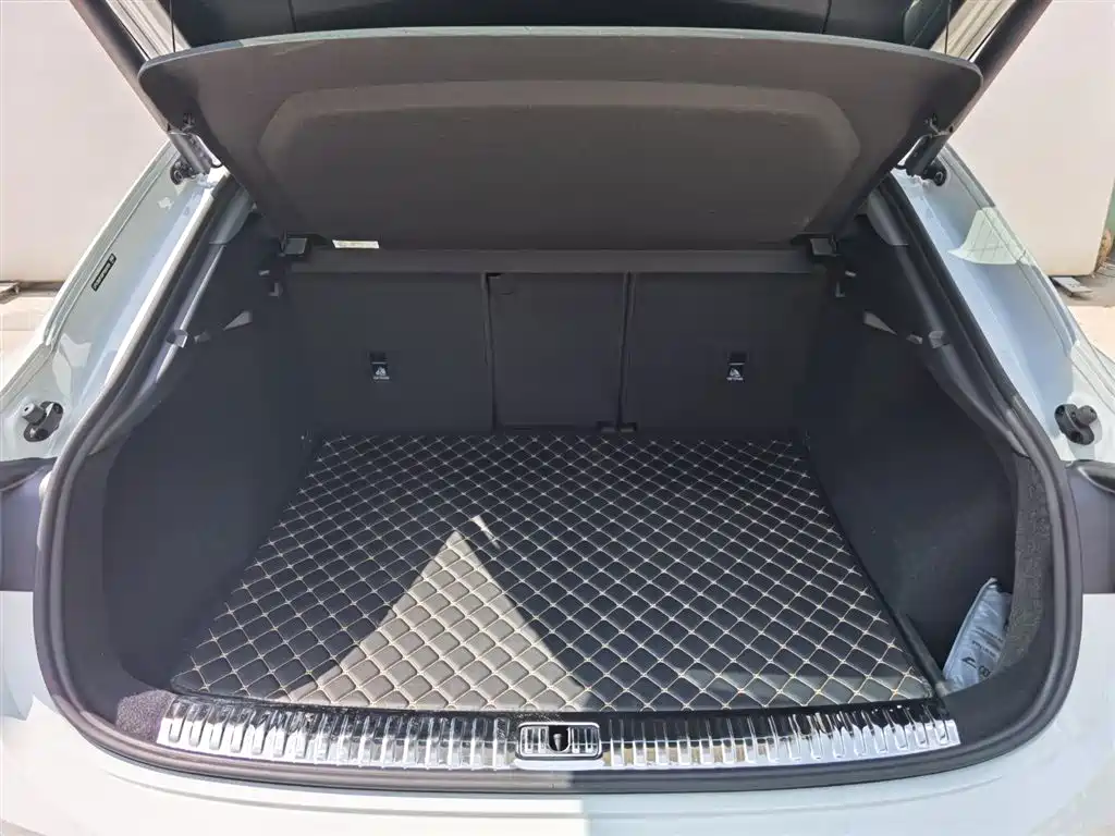 Audi Q3 Sportback 2024 35 TFSI Progressive фото 7