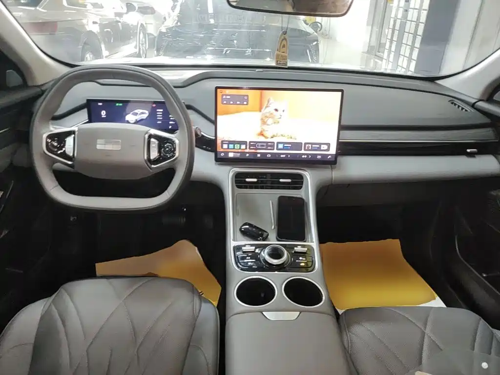 Geely Galaxy Galaxy L6 2026 2025 EM-i 140km Explorer+ Edition