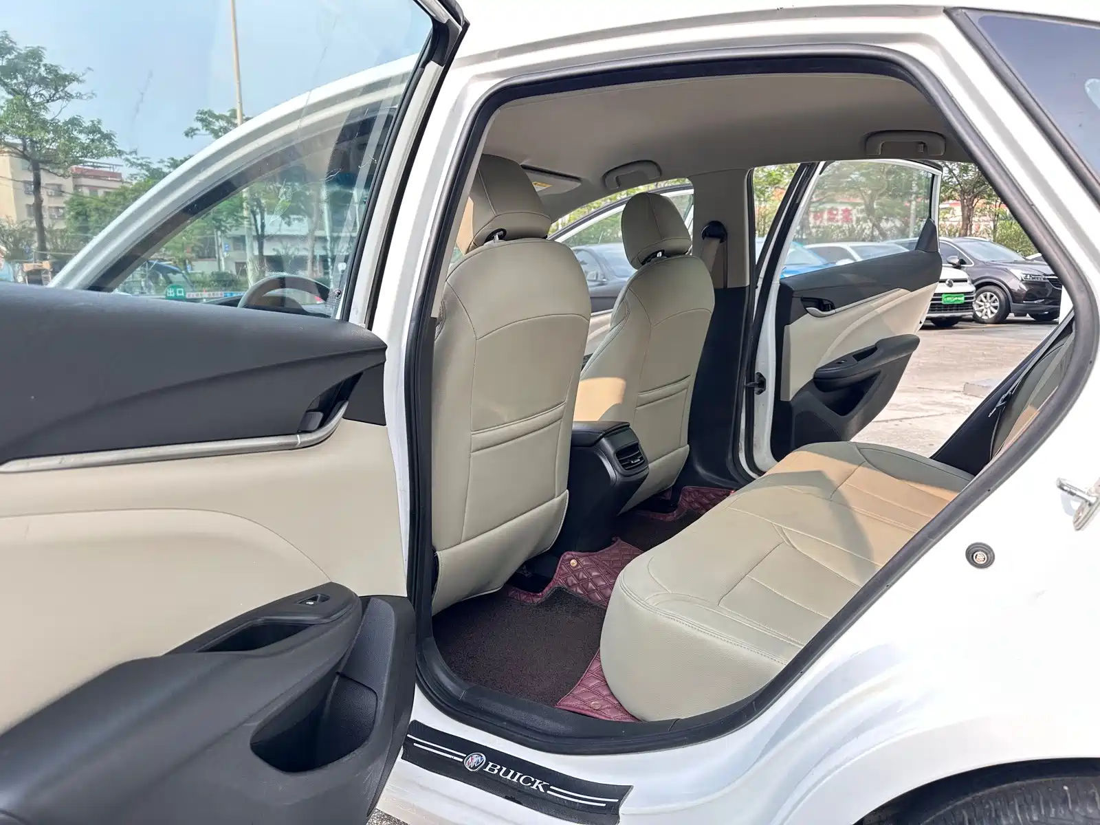 Фото 17 - Buick Excelle