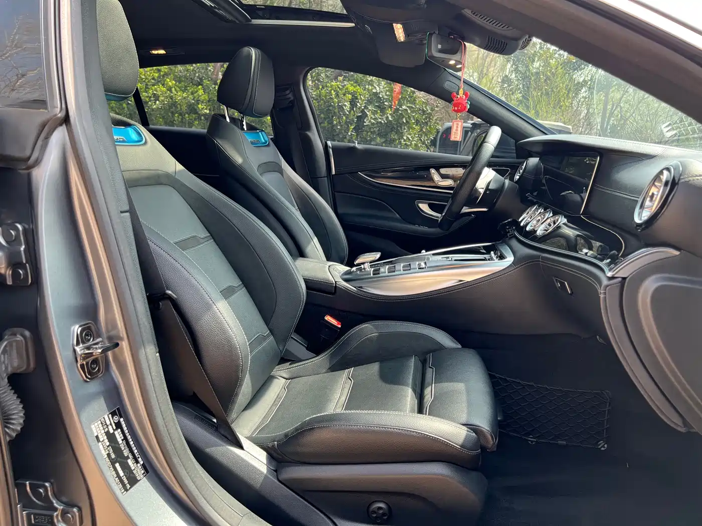 Mercedes-Benz AMG GT 2019 AMG GT 50 4-Door Coupe фото 7