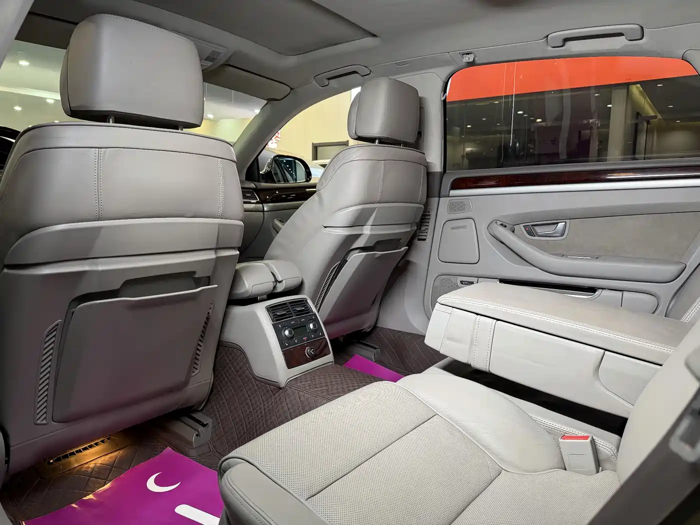 Audi A8 2008 A8L 3.2 FSI Luxury фото 17