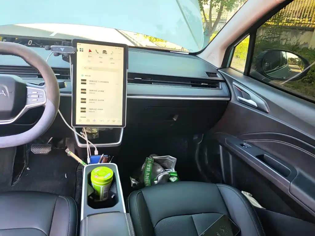 Nezha Auto Nezha V 2023 2022 Trend 400 Lite