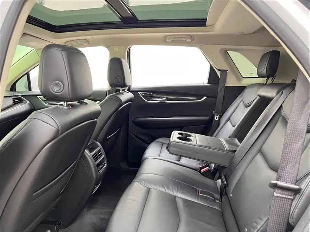 Cadillac XT5 2018 28T 4WD Luxury фото 19