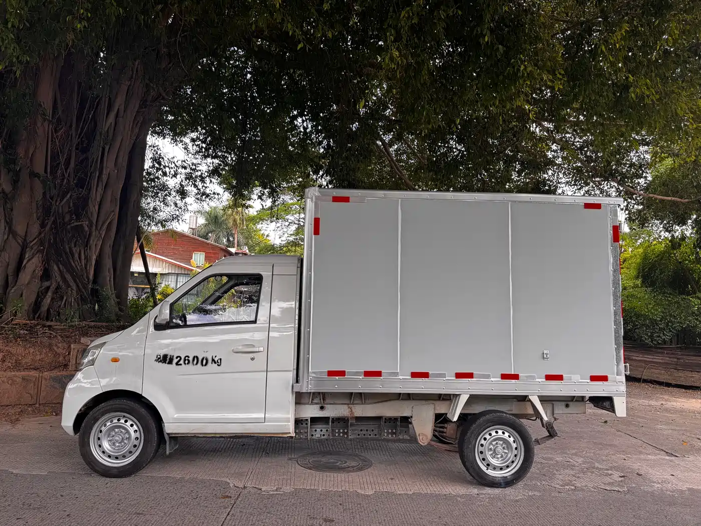 New Longma Auto Qiteng N50EV 2021 2021 CATL Composite Panel Cargo Van 300km