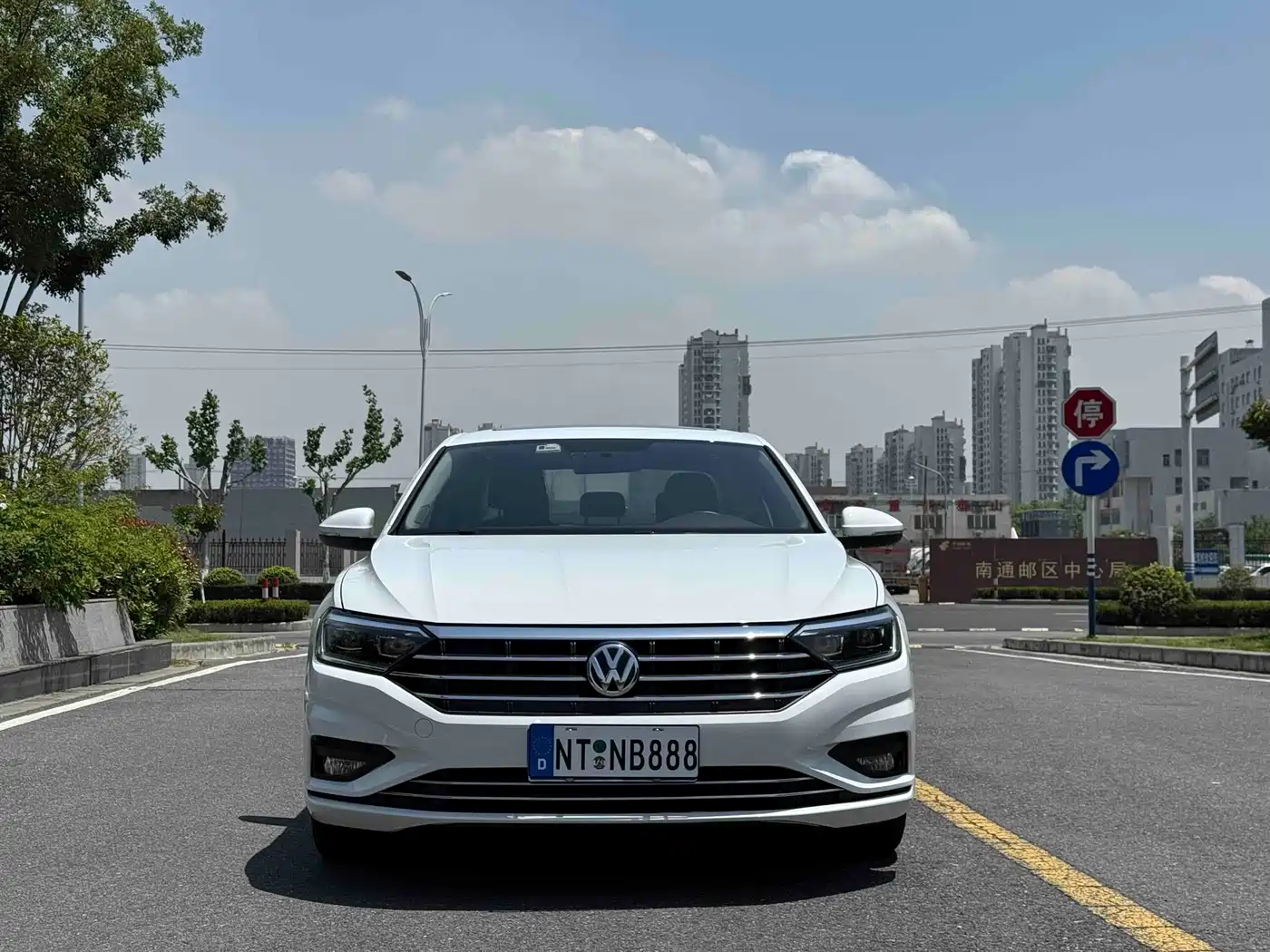 Volkswagen Sagitar 2021 280TSI DSG Comfort Smart Connect Edition фото 2