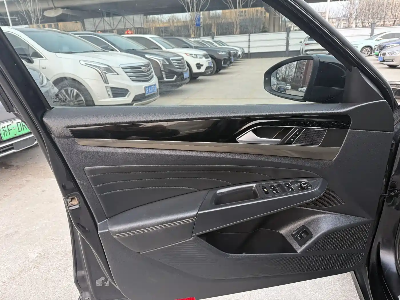 Volkswagen Passat 2019 330TSI Elite Version China VI фото 3