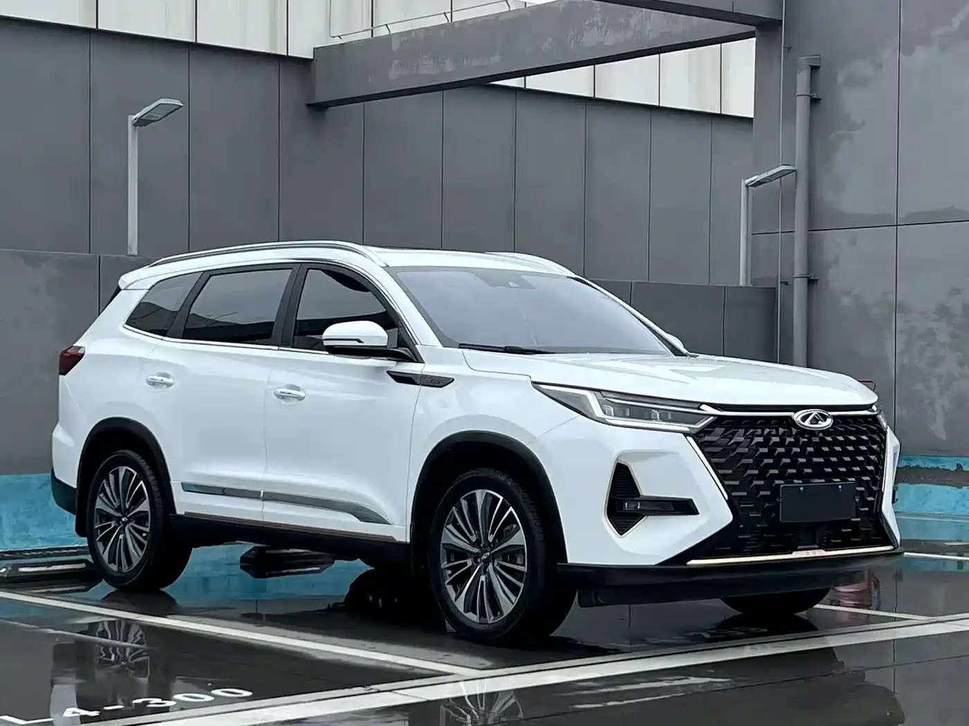 CHERY TIGGO 8 PRO