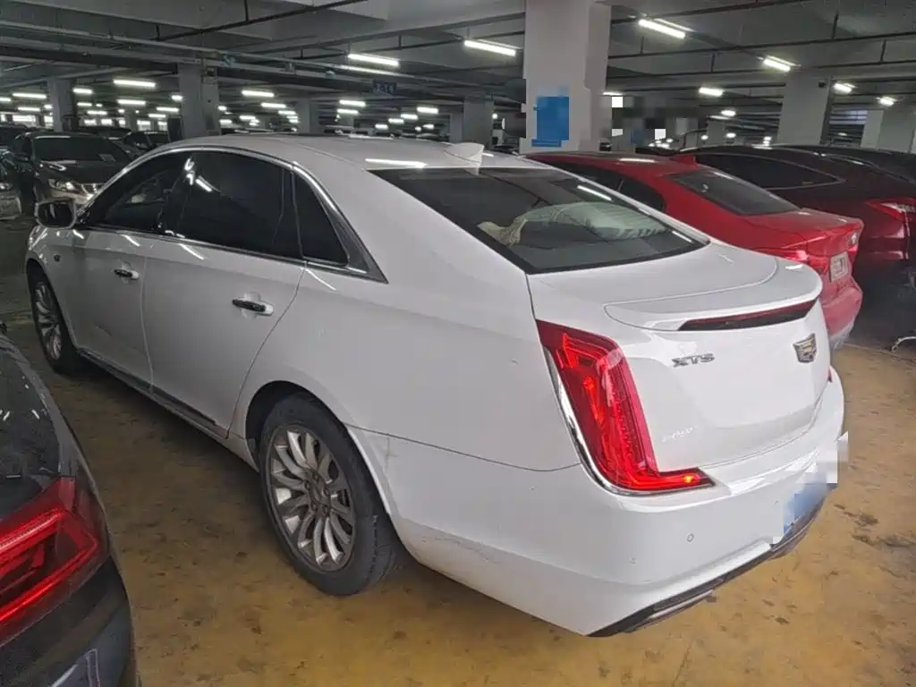Cadillac XTS 2018 28T Technology фото 5
